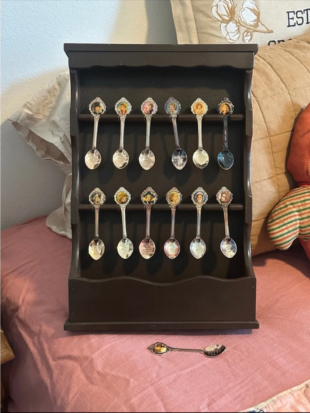 Wooden Wall hanging shelf with Shirley Temple